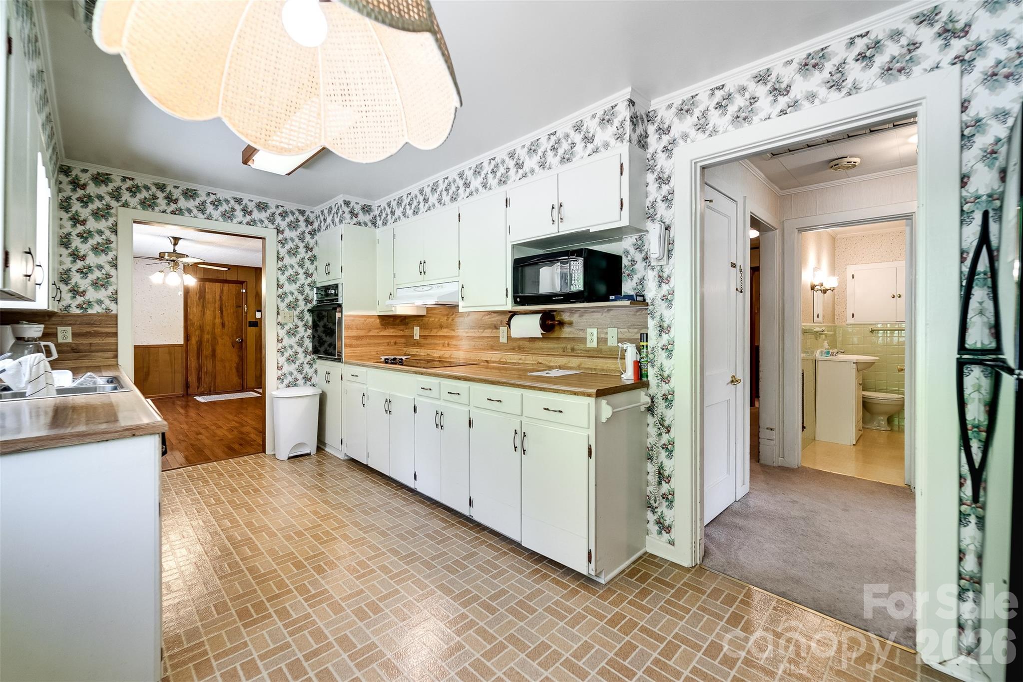 144 Cherry Street Sylva NC 28779