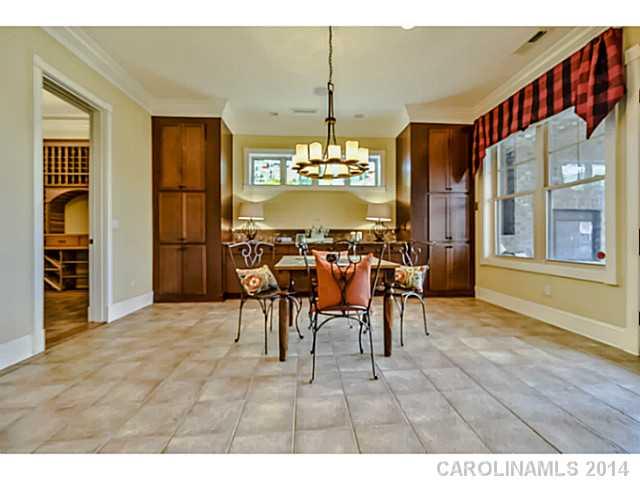 5316 Macandrew Drive Charlotte NC 28226