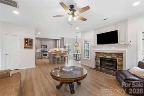 8520 Newton Lane Charlotte NC 28277