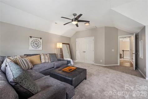 8520 Newton Lane Charlotte NC 28277