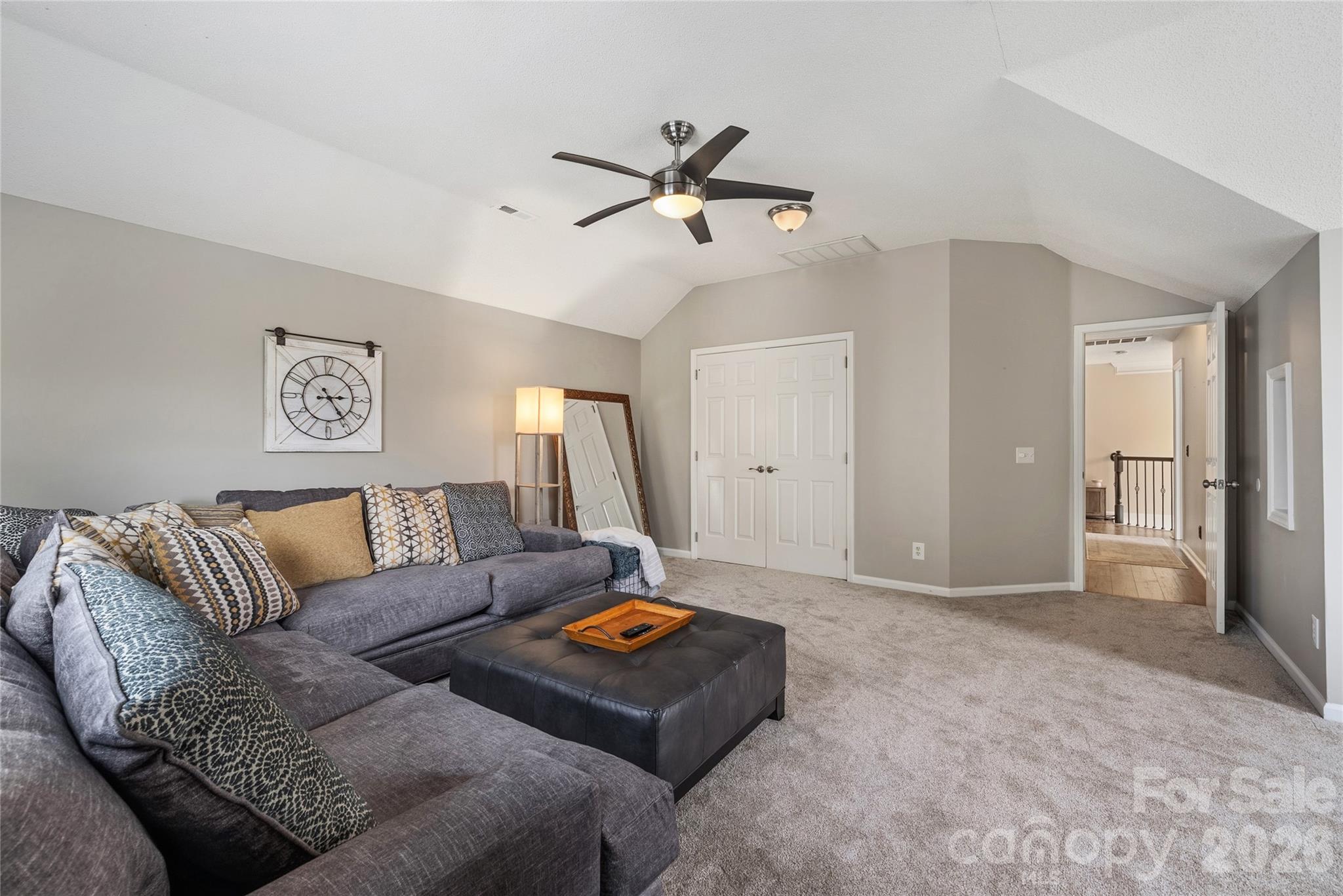 8520 Newton Lane Charlotte NC 28277