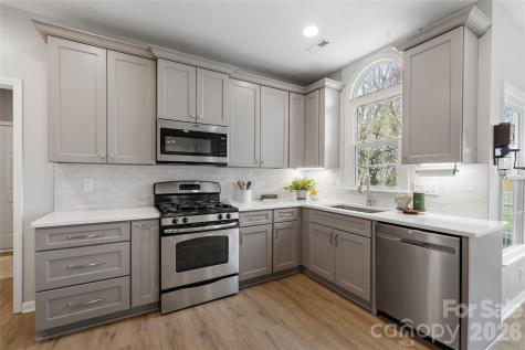 8520 Newton Lane Charlotte NC 28277