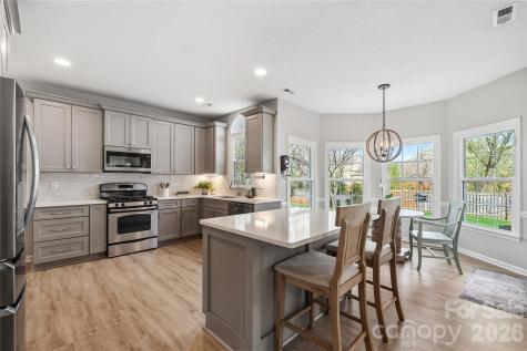 8520 Newton Lane Charlotte NC 28277