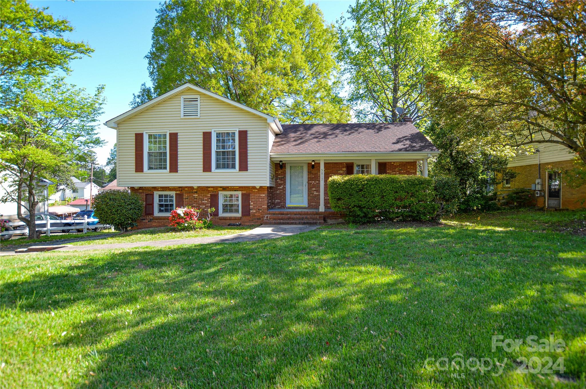 5817 Rupert Lane Charlotte NC 28215