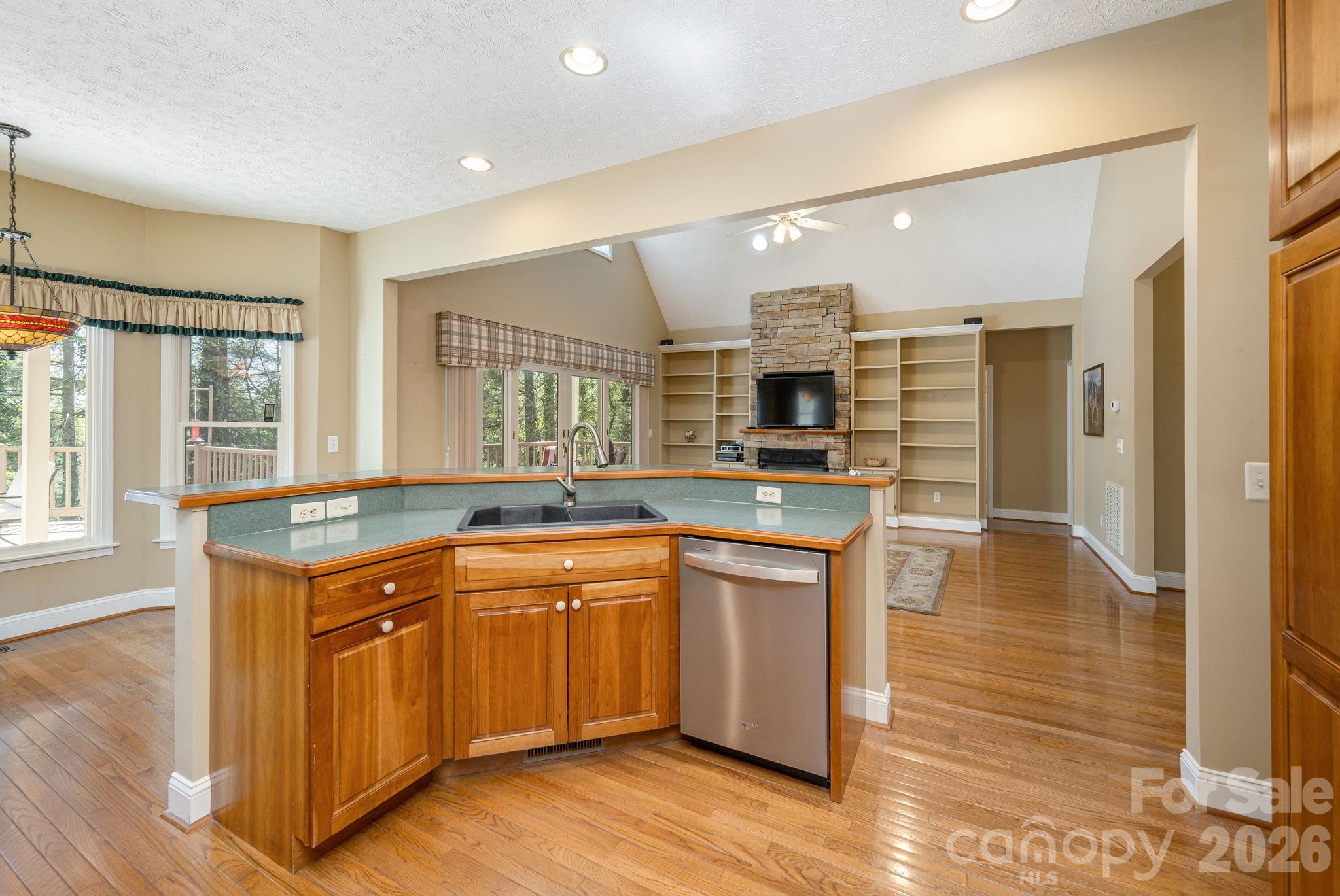 4 Ben Hogan Drive Hendersonville NC 28739
