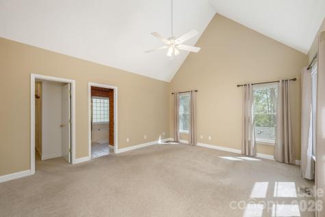 4 Ben Hogan Drive Hendersonville NC 28739