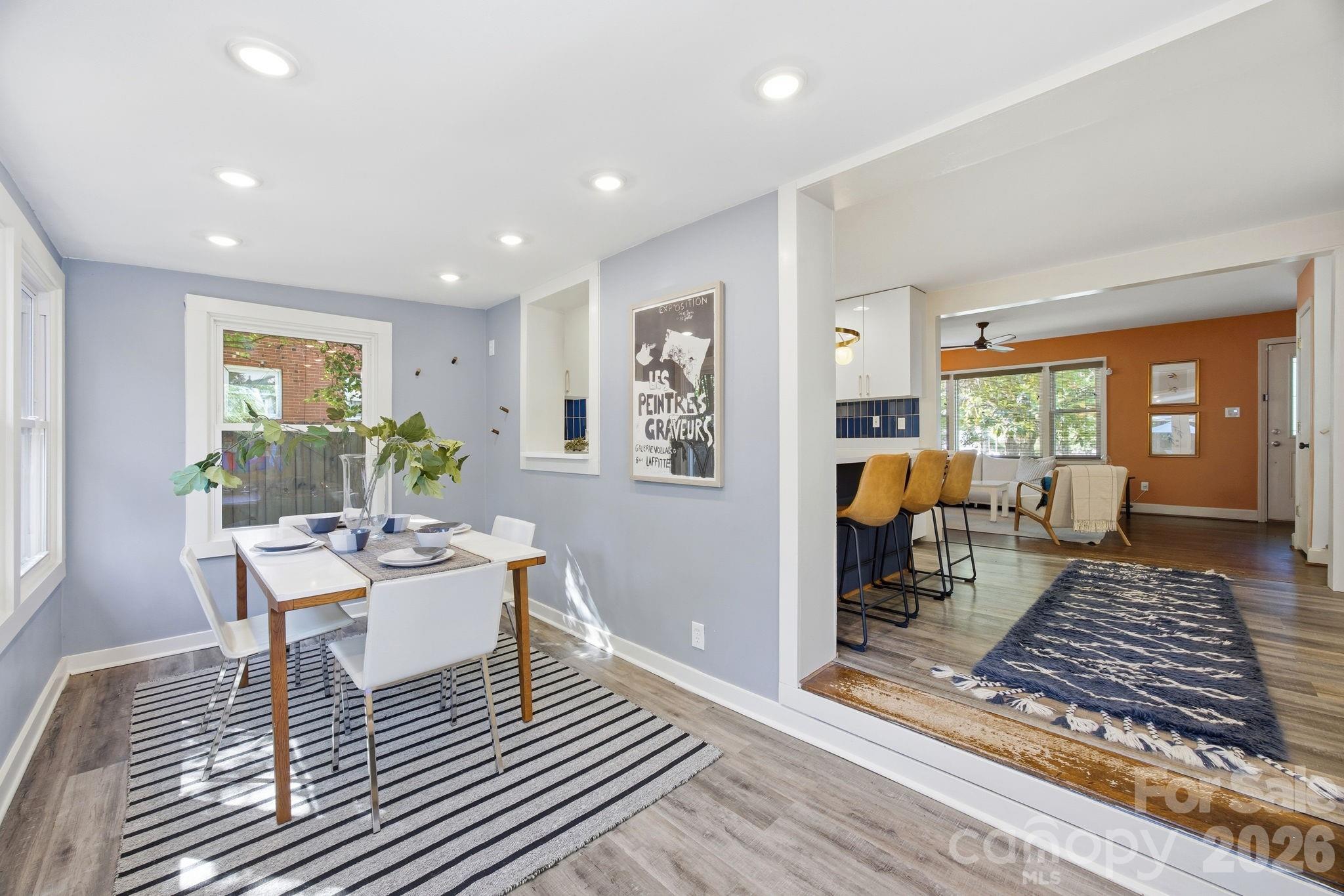 1941 Bentley Place Charlotte NC 28205