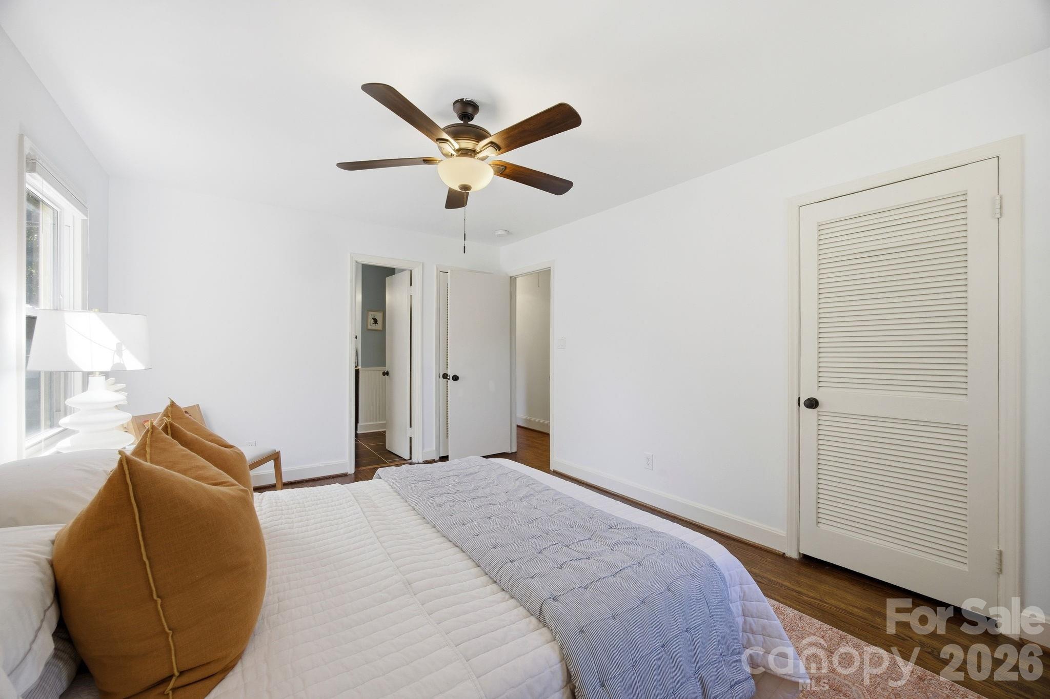 1941 Bentley Place Charlotte NC 28205
