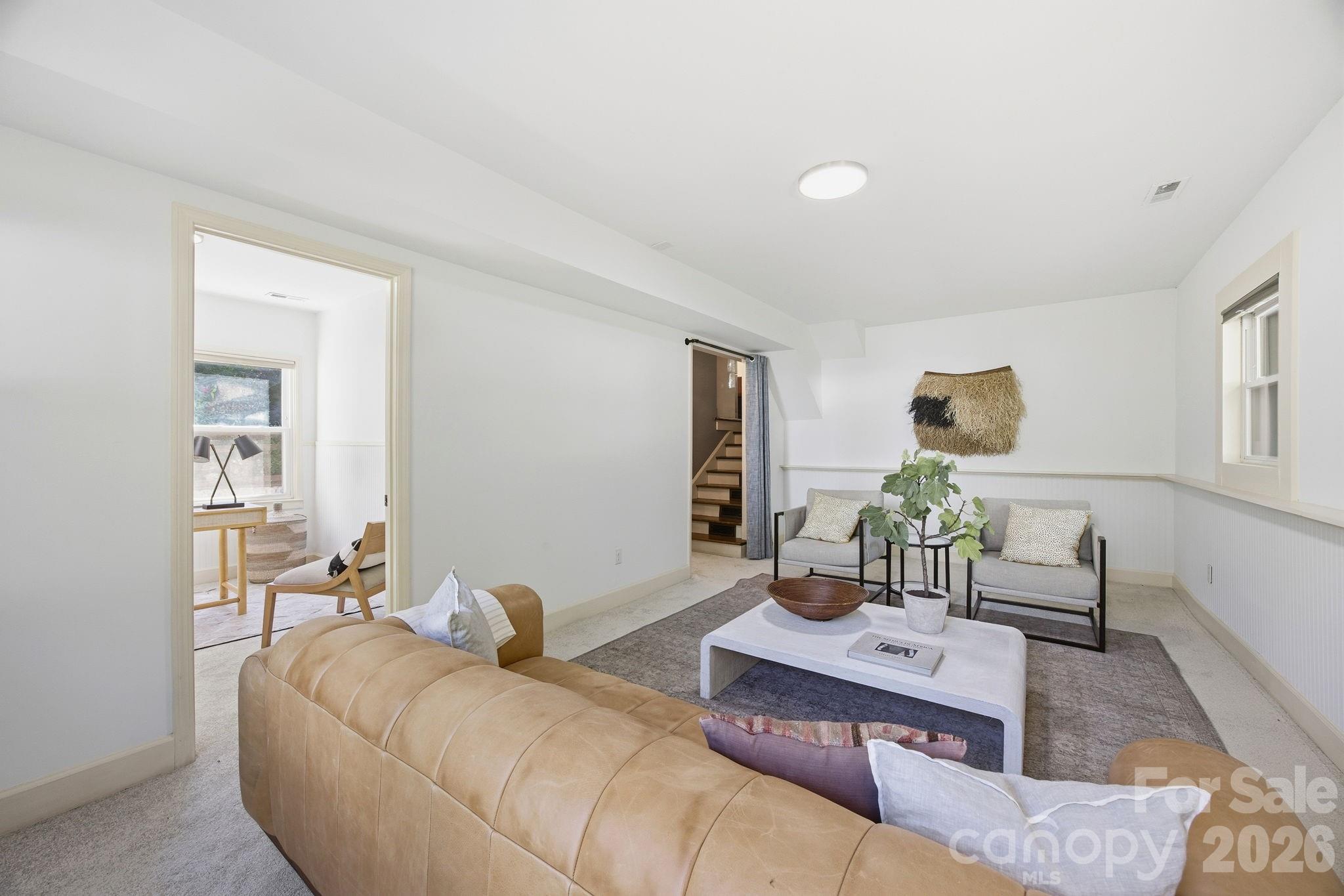 1941 Bentley Place Charlotte NC 28205