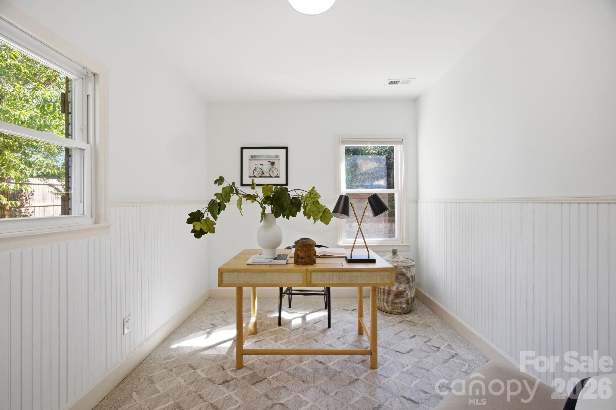 1941 Bentley Place Charlotte NC 28205