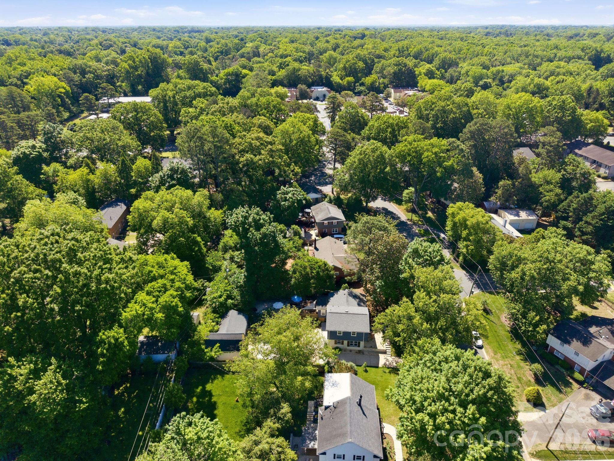 1941 Bentley Place Charlotte NC 28205