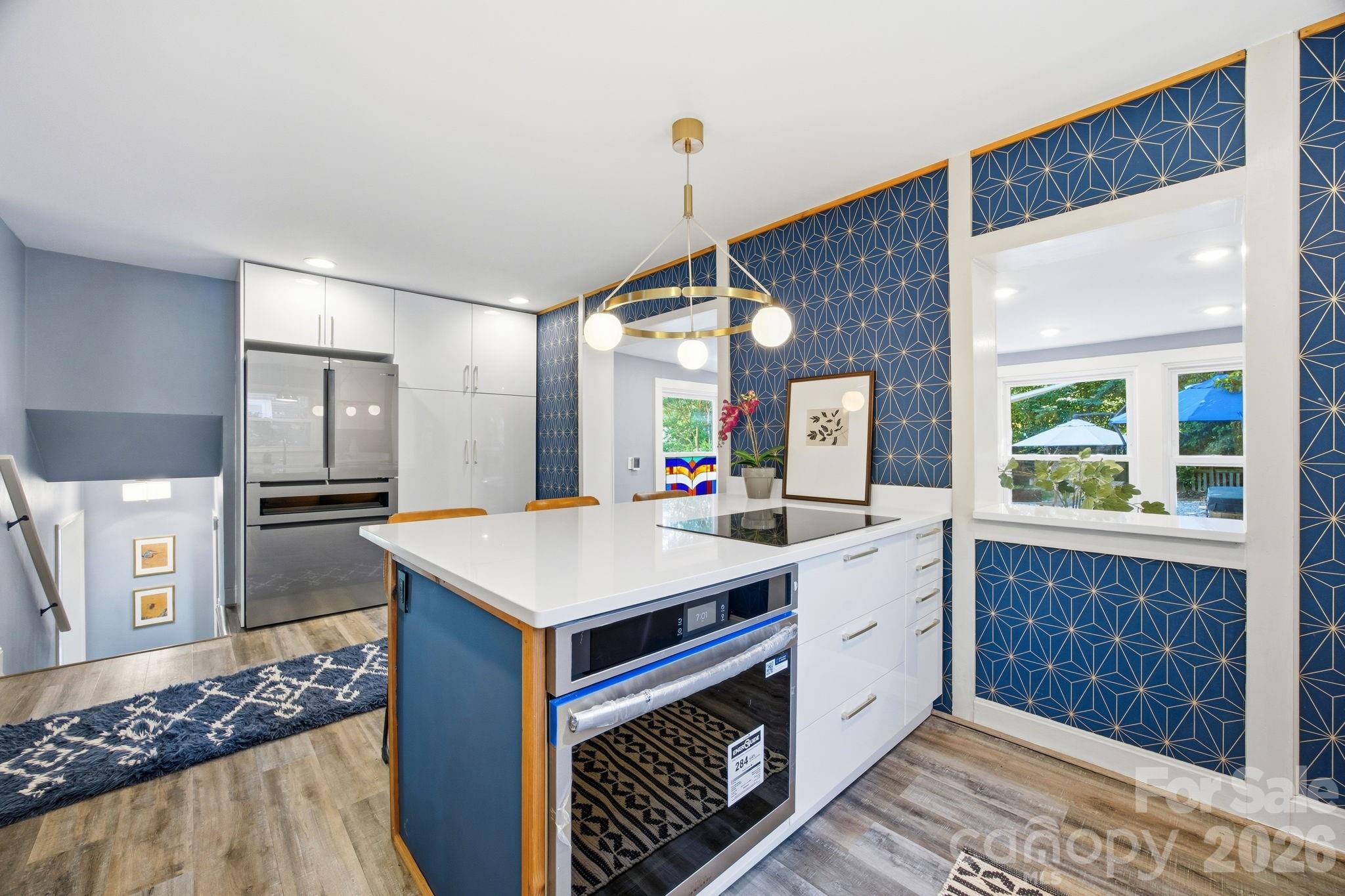 1941 Bentley Place Charlotte NC 28205