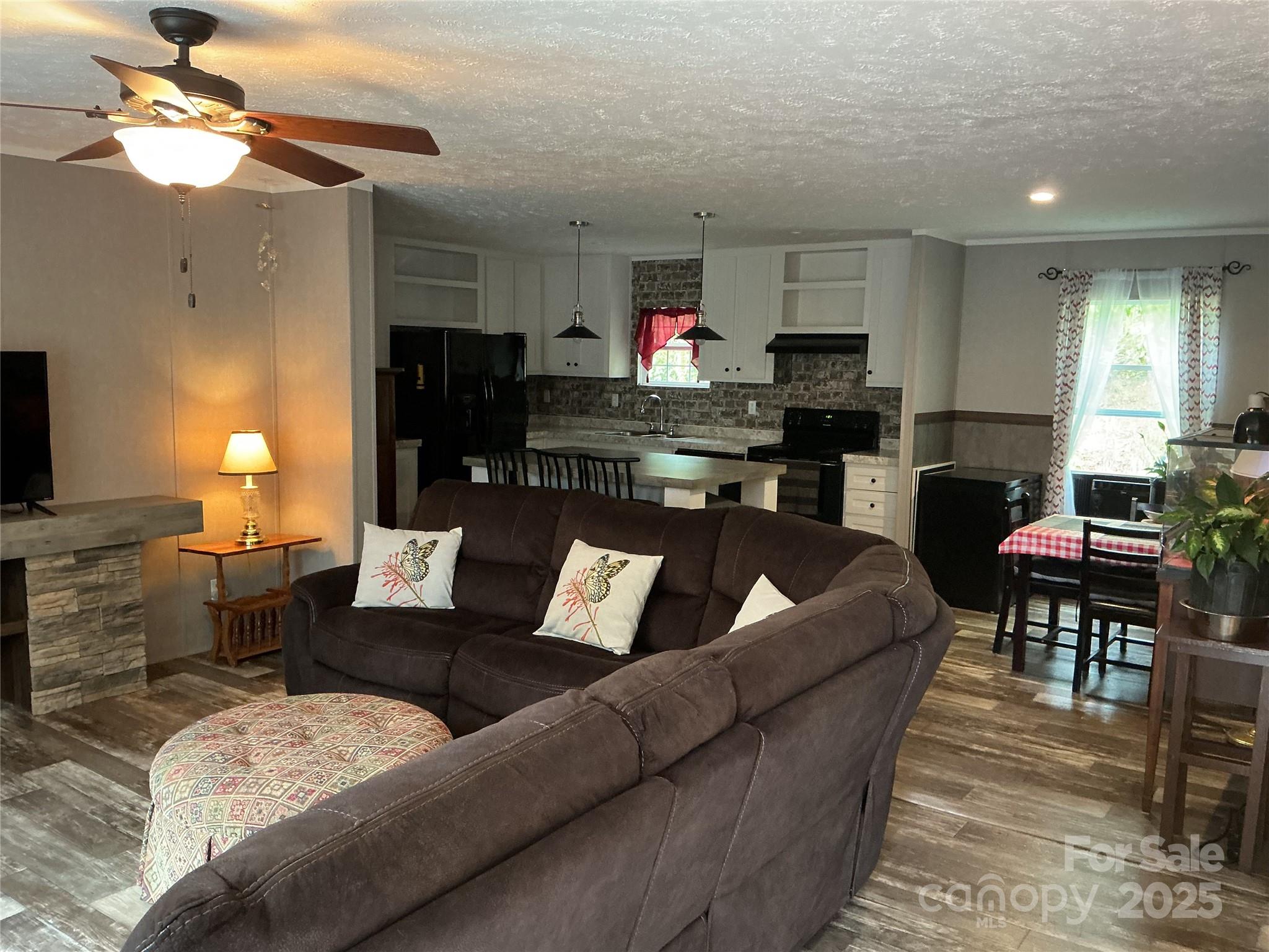 30 And 32 W Skyland Circle Asheville NC 28804