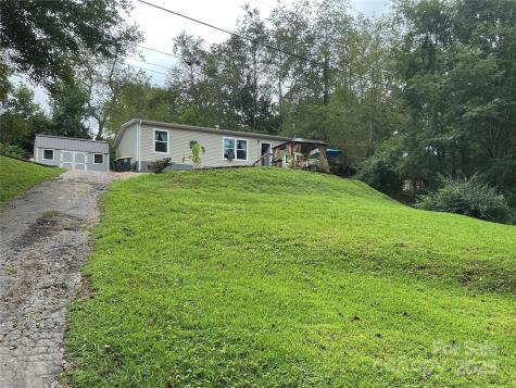 30 And 32 W Skyland Circle Asheville NC 28804