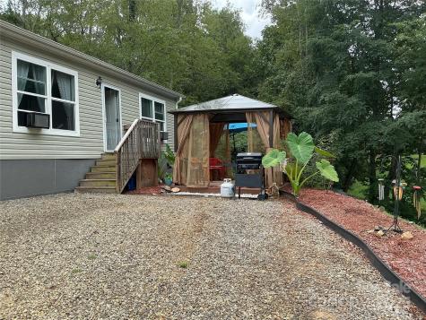 30 And 32 W Skyland Circle Asheville NC 28804