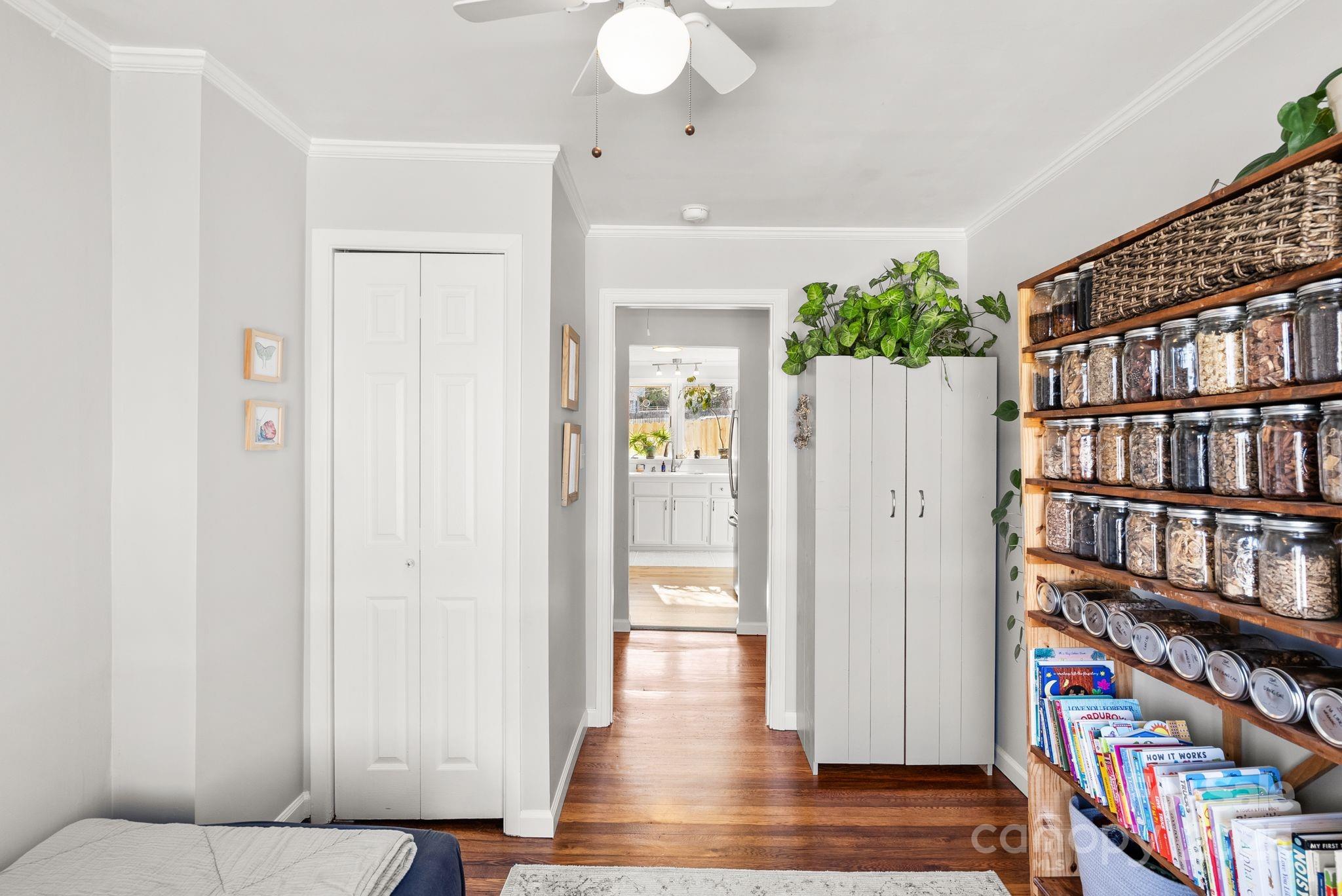 52 East Street Asheville NC 28803