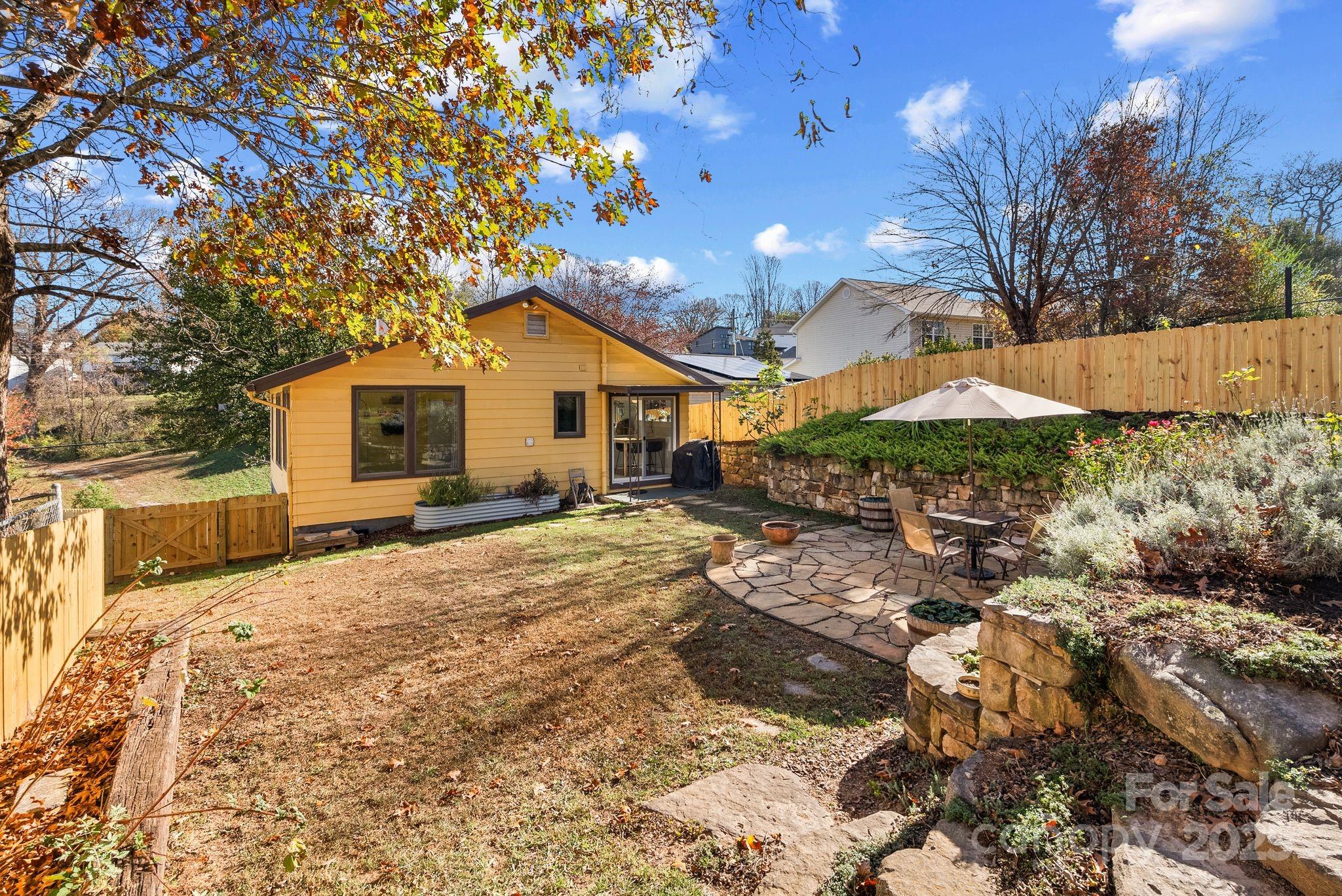 52 East Street Asheville NC 28803