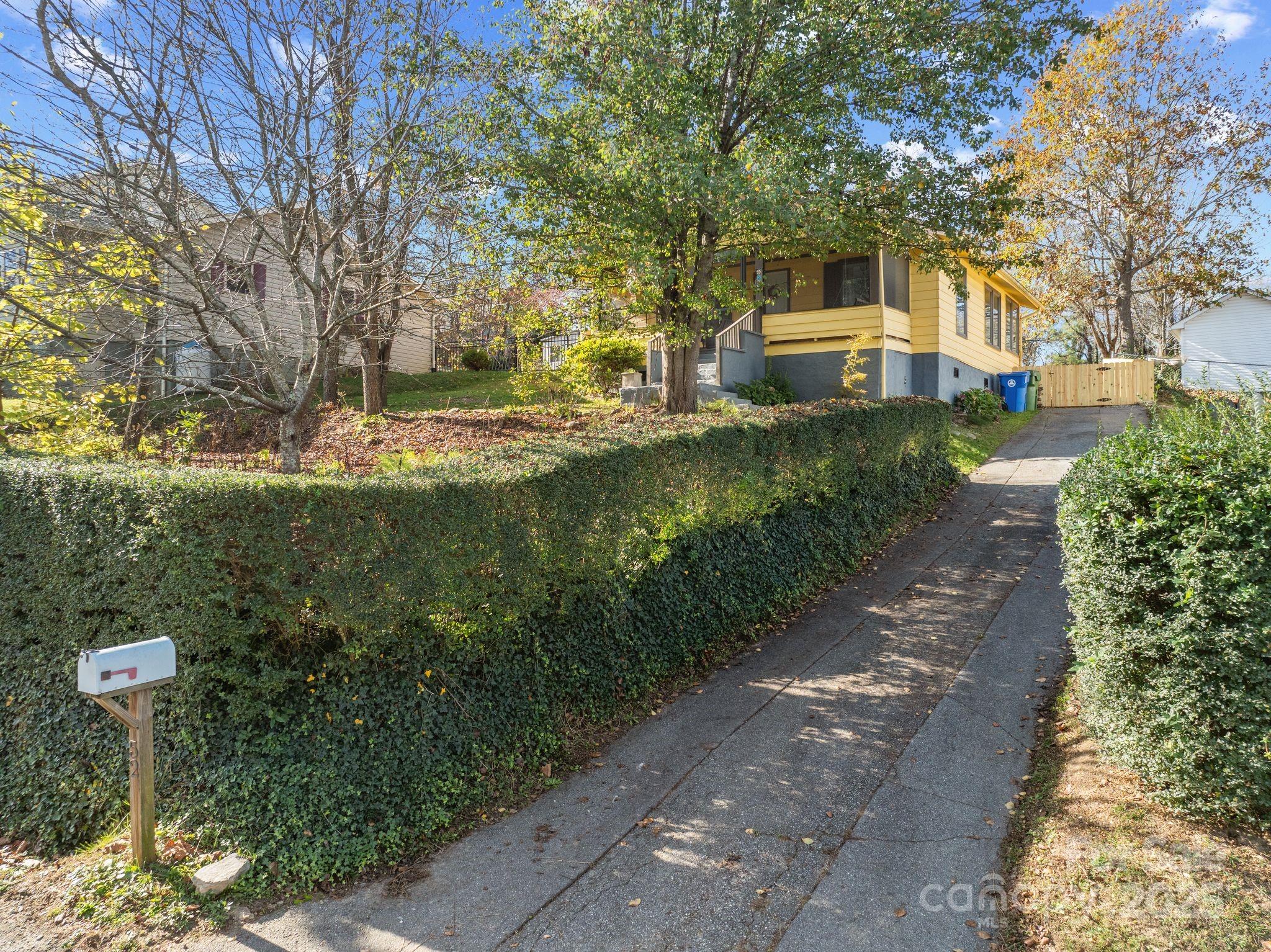 52 East Street Asheville NC 28803