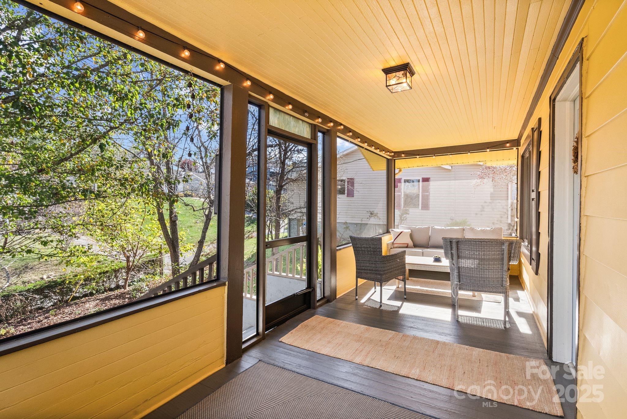 52 East Street Asheville NC 28803