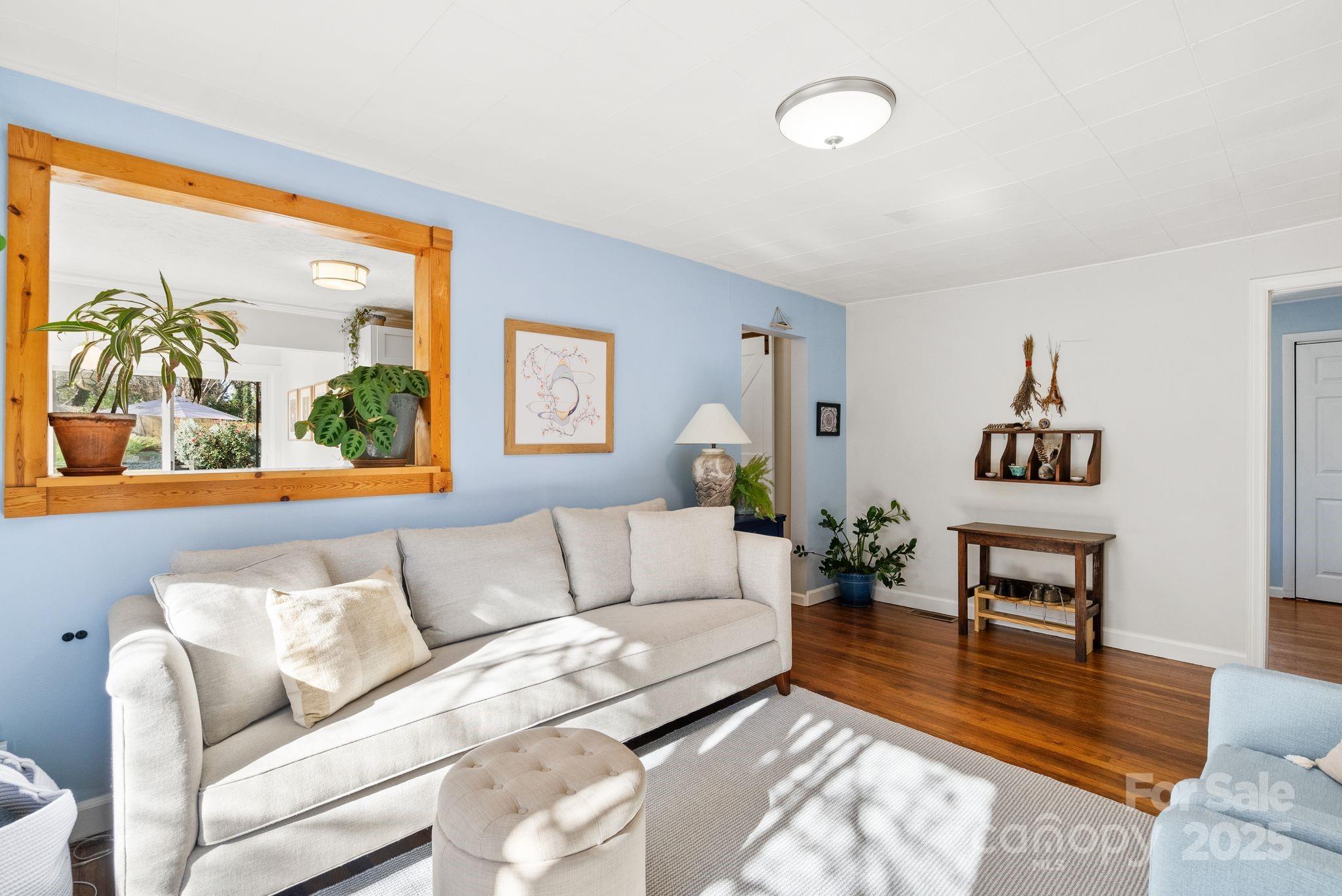 52 East Street Asheville NC 28803