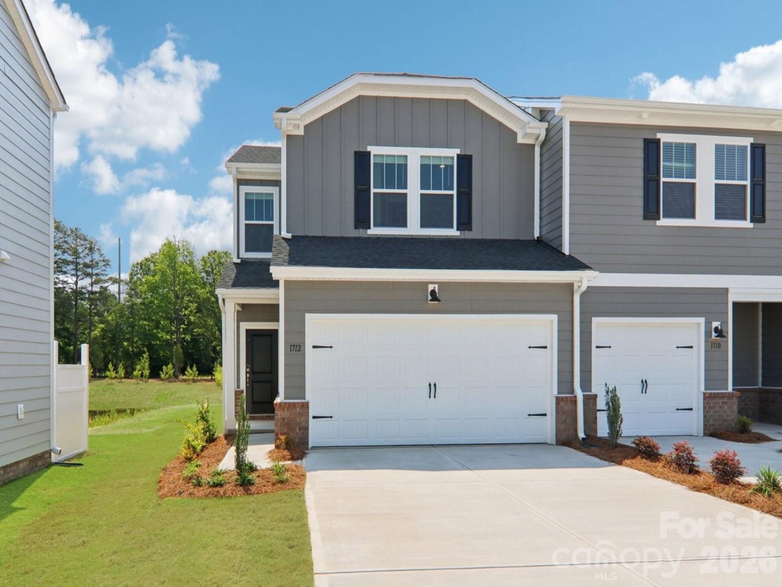 8216 Hidden Springs Trail Charlotte NC 28216