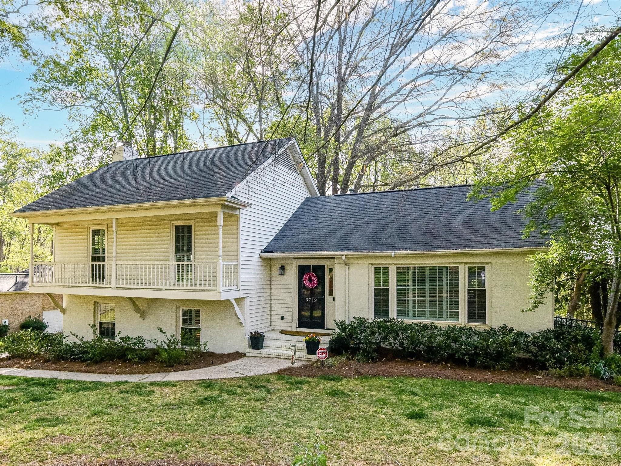 3719 Huckleberry Road Charlotte NC 28210
