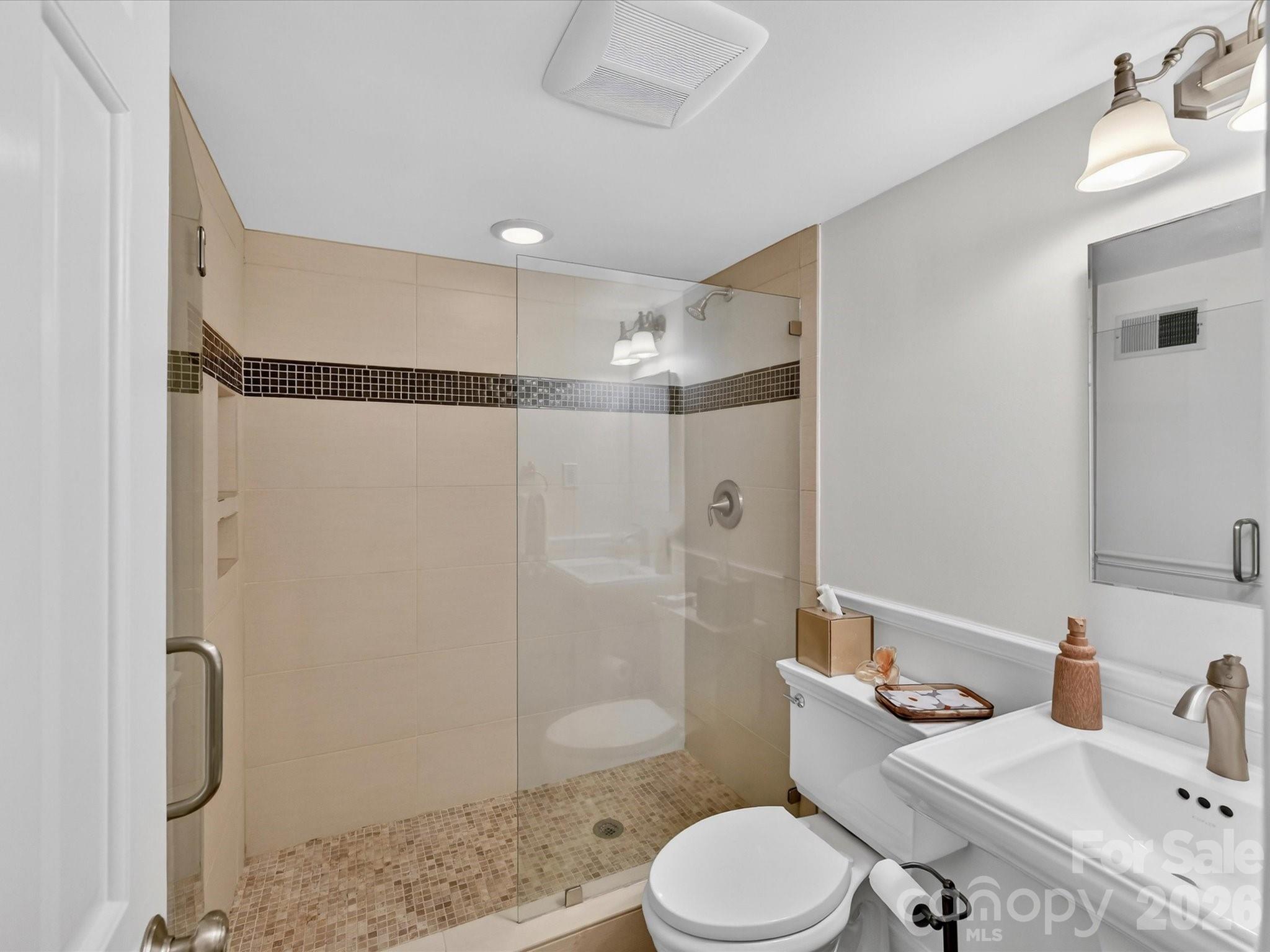 3719 Huckleberry Road Charlotte NC 28210