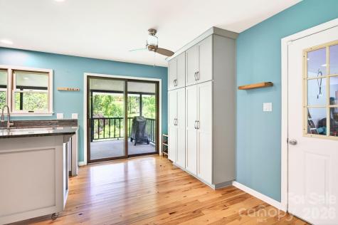 3 Crooked Creek Drive Asheville NC 28804