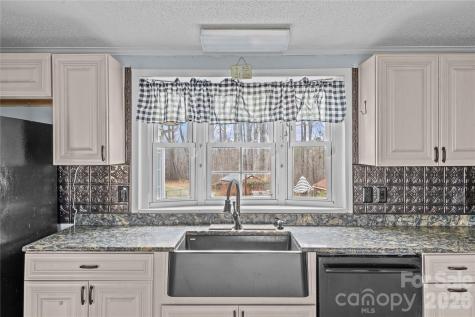 415 Massey Deal Road Statesville NC 28625