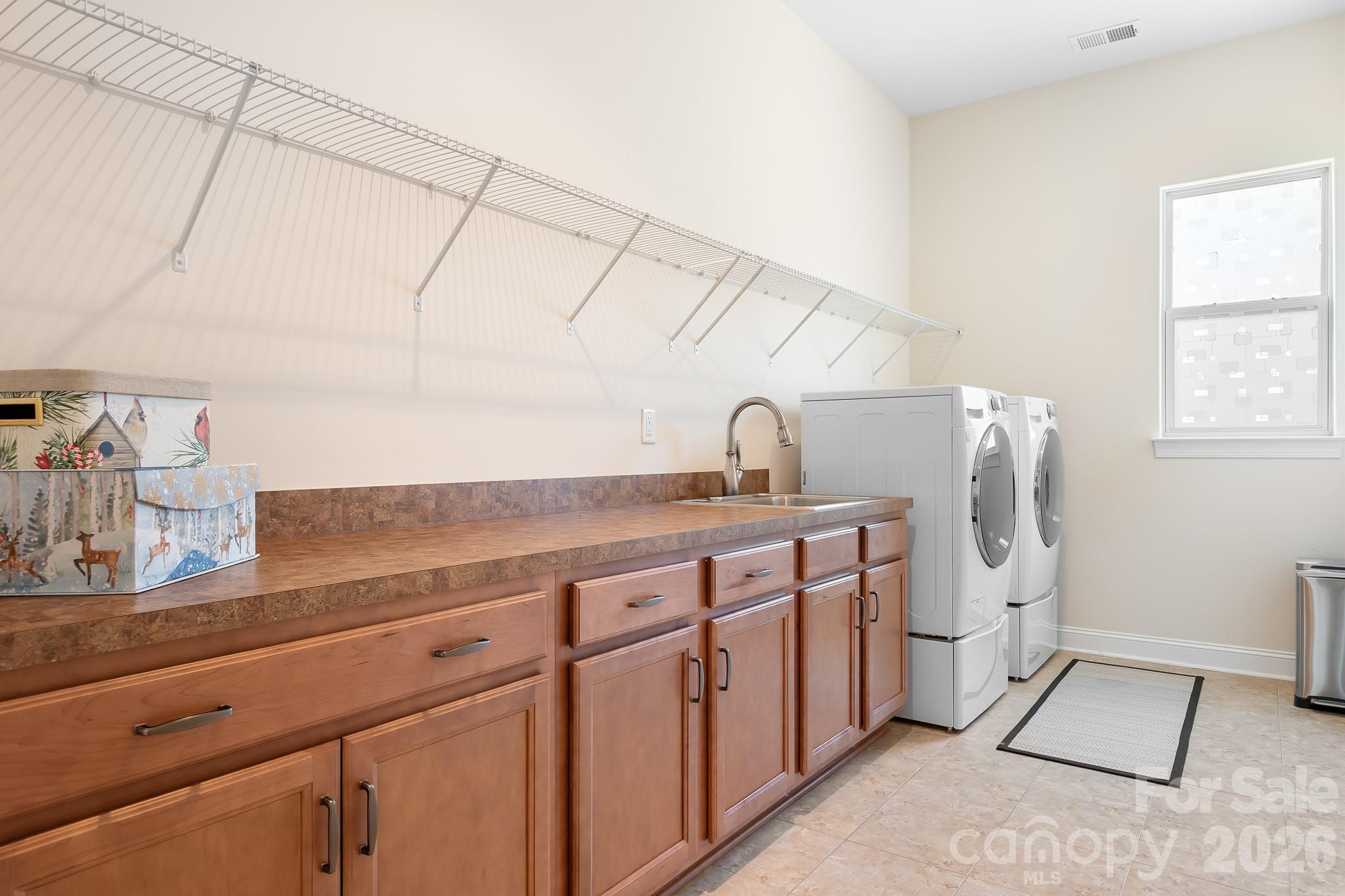 5567 Elk Knob Court Denver NC 28037