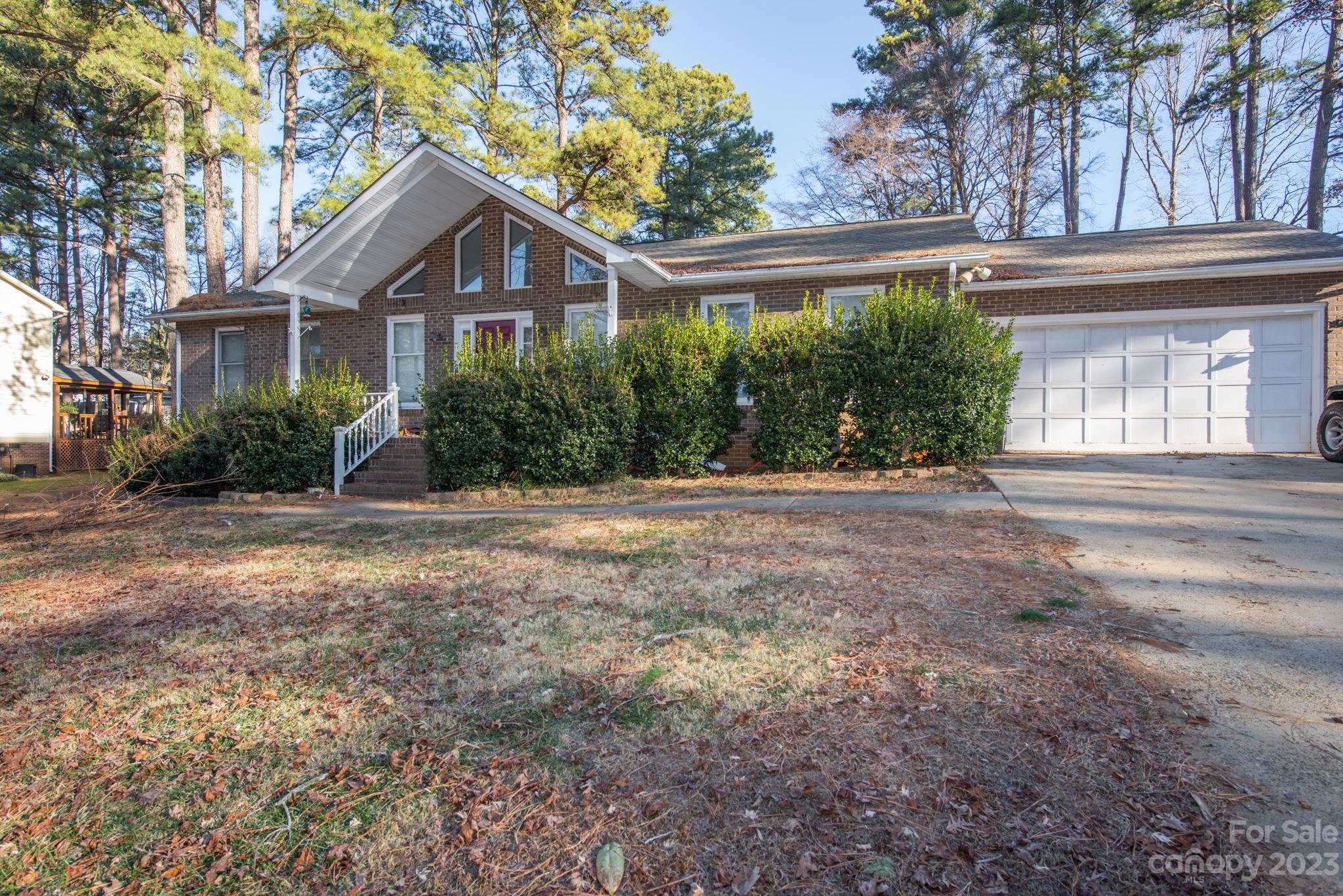306 Deep Forest Court Gastonia NC 28056