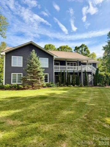 152 Skyview Circle Asheville NC 28804