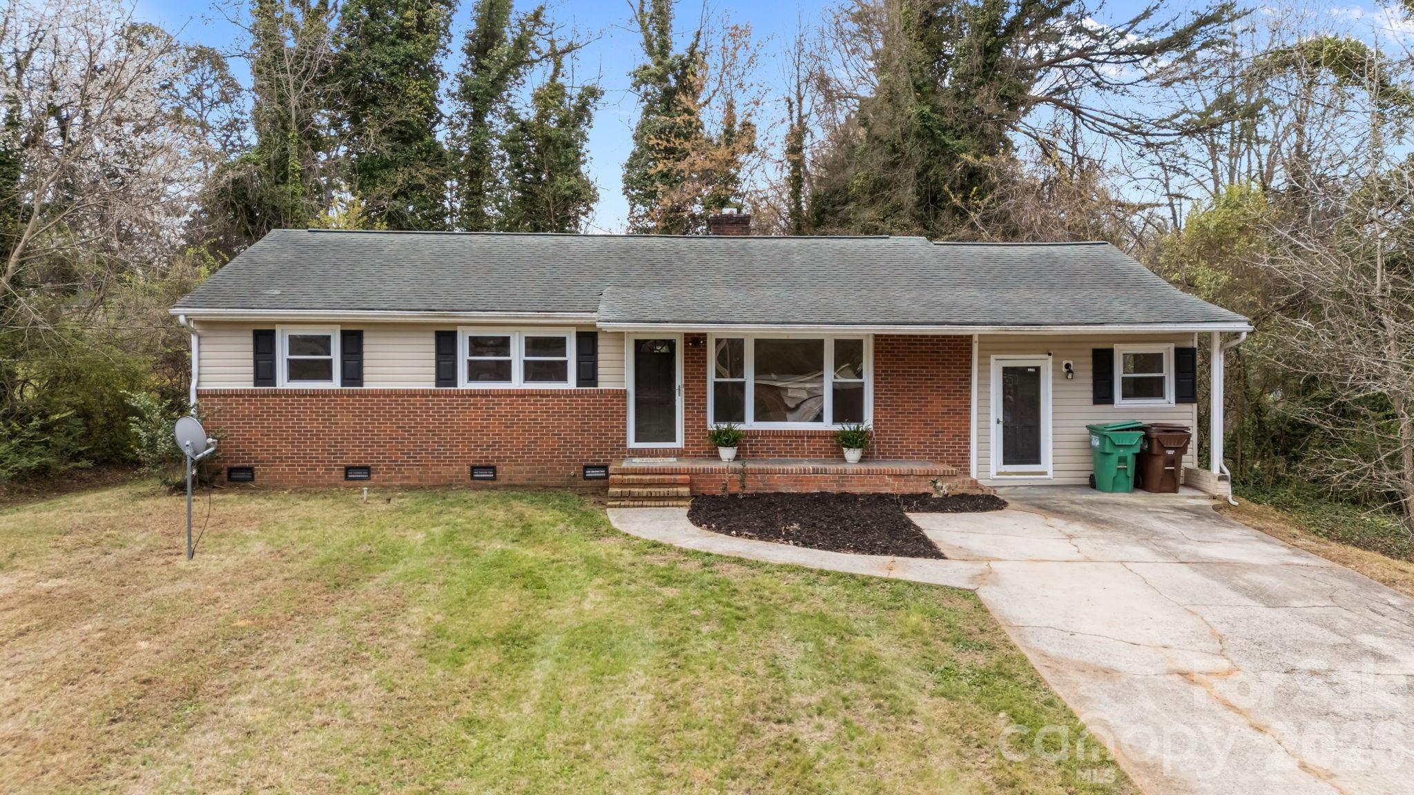 1108 Dartmouth Avenue High Point NC 27260