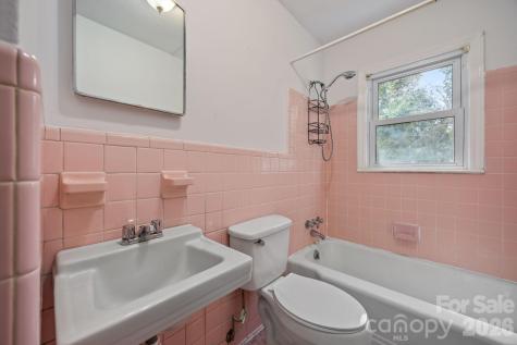 1108 Dartmouth Avenue High Point NC 27260