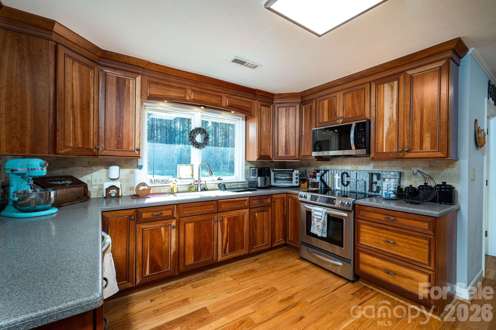107 Lakeside Drive Grover NC 28073