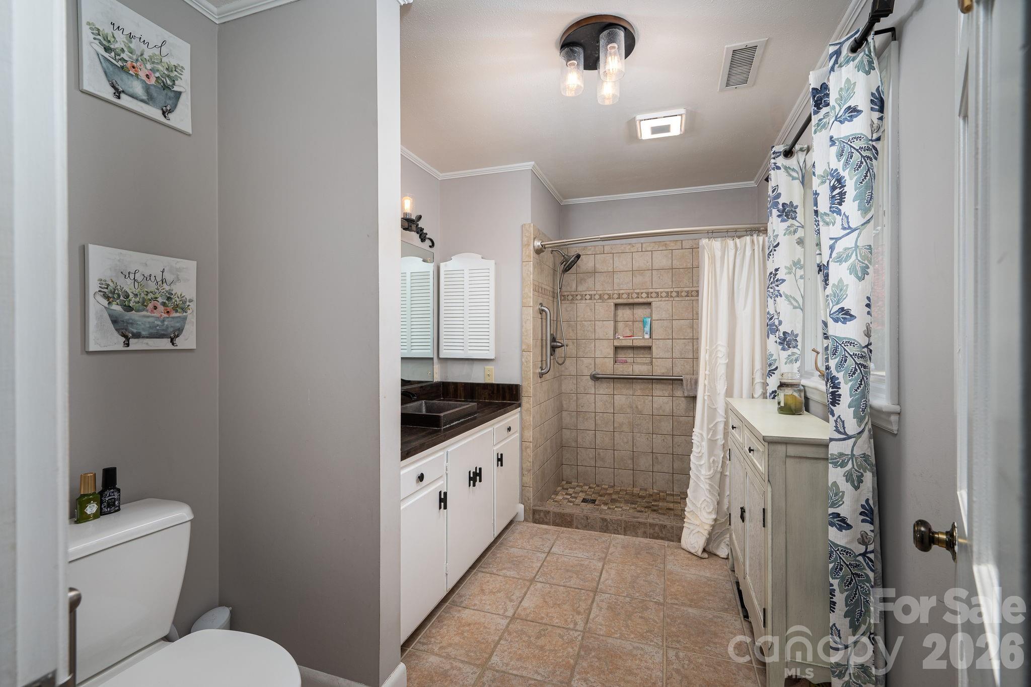 107 Lakeside Drive Grover NC 28073