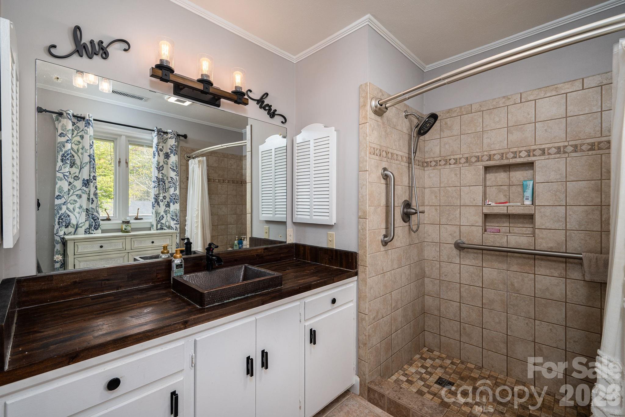 107 Lakeside Drive Grover NC 28073