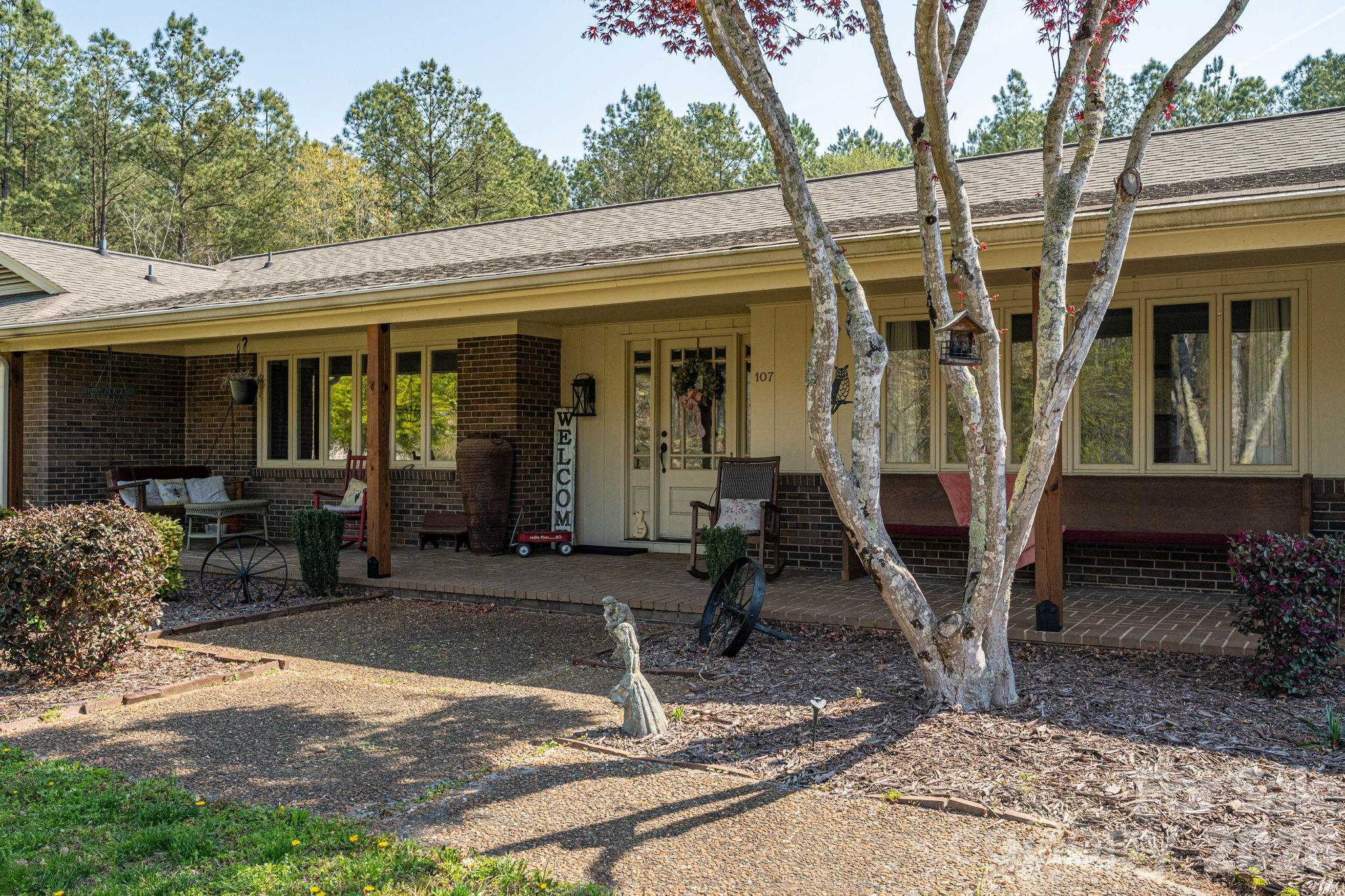 107 Lakeside Drive Grover NC 28073