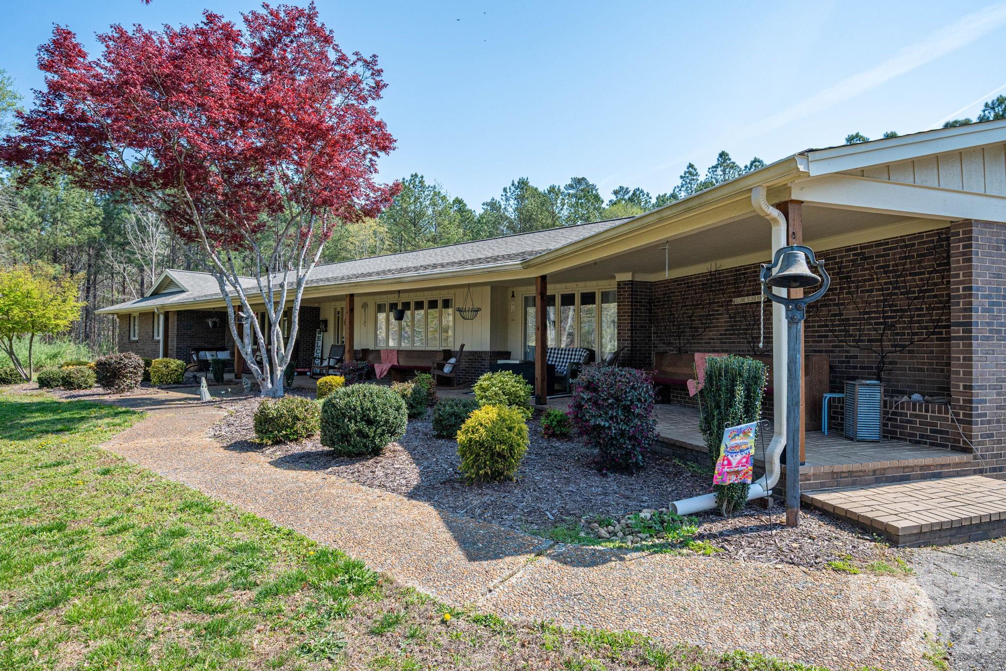 107 Lakeside Drive Grover NC 28073