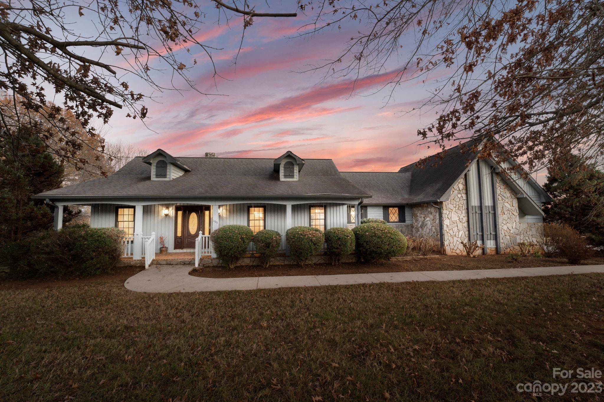 155 Sandtrap Drive Statesville NC 28677