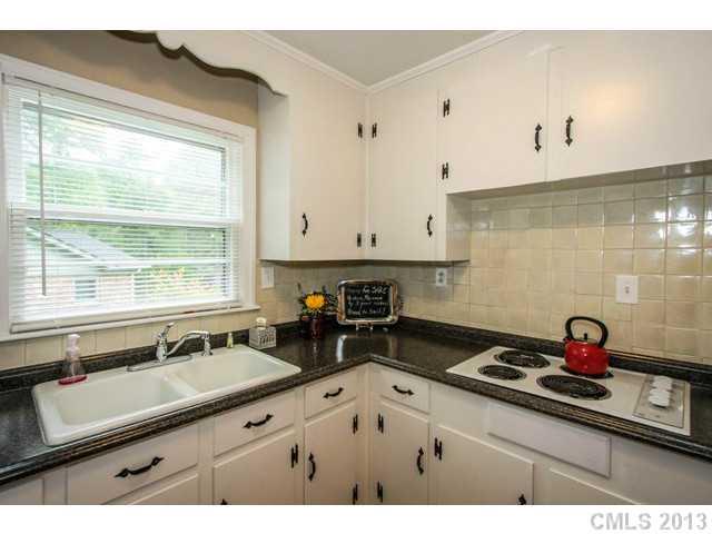 4911 Kistler Avenue Charlotte NC 28205