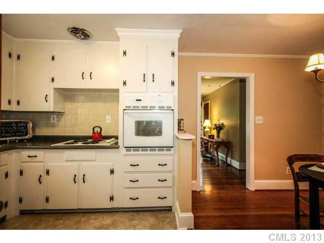 4911 Kistler Avenue Charlotte NC 28205