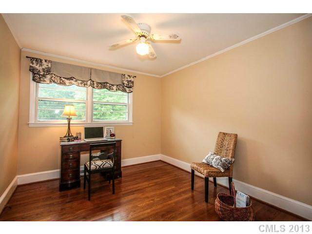 4911 Kistler Avenue Charlotte NC 28205