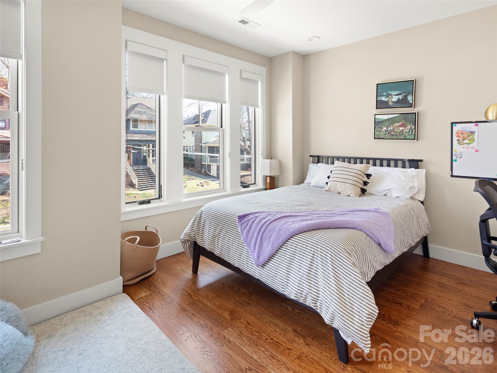 221 Broadway Street Asheville NC 28801