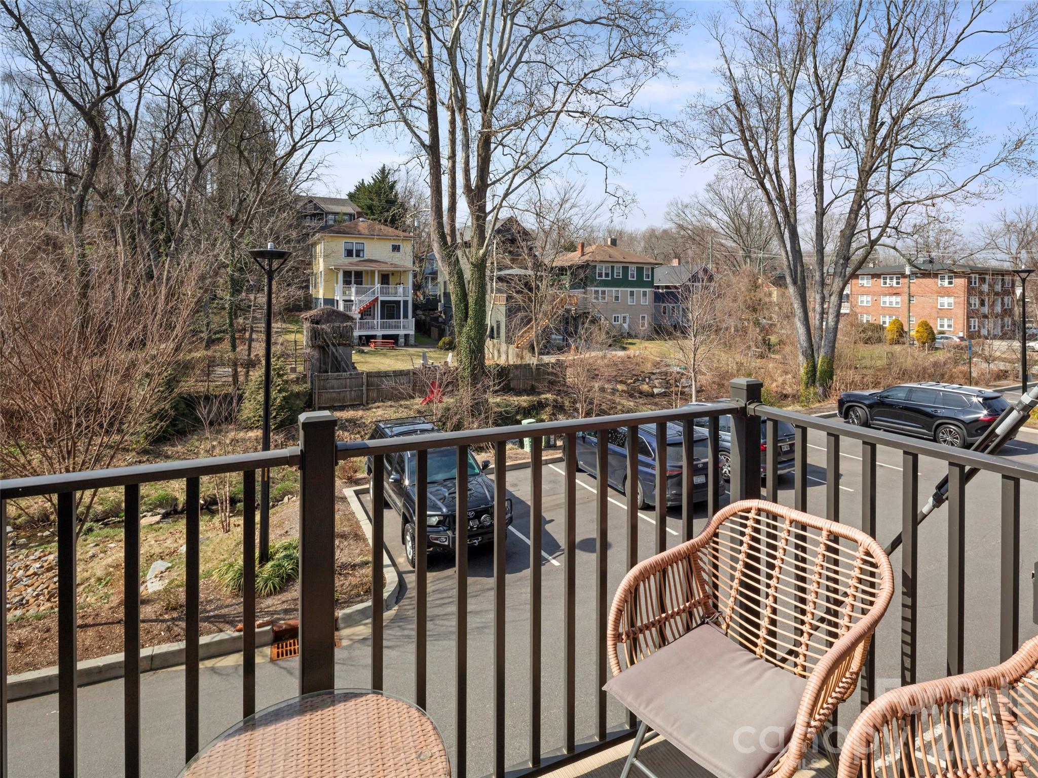 221 Broadway Street Asheville NC 28801