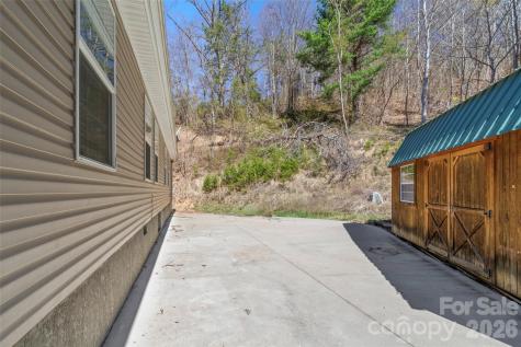 695 Johnson Farm Road Canton NC 28716