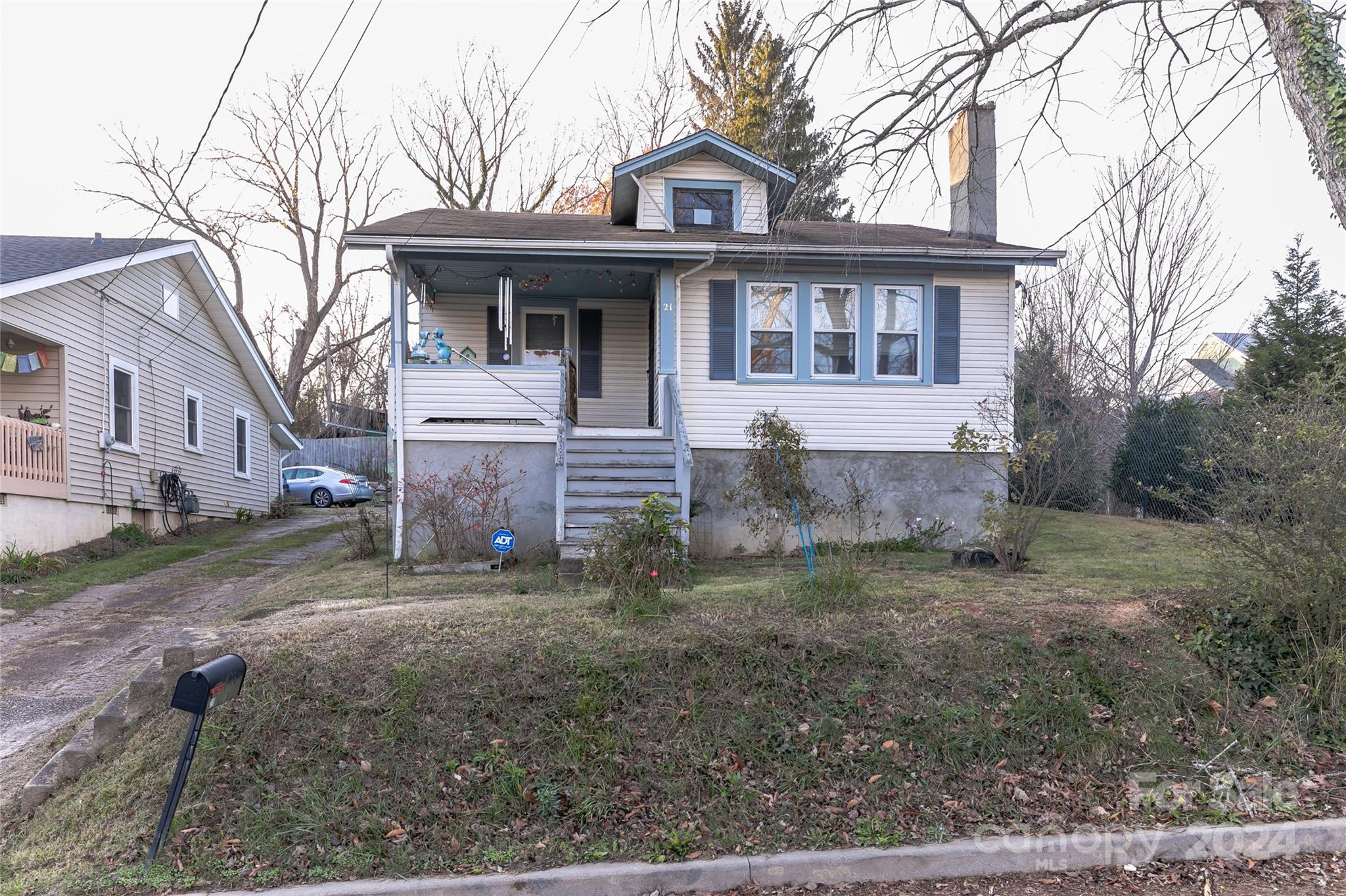 21 Wellington Street Asheville NC 28806