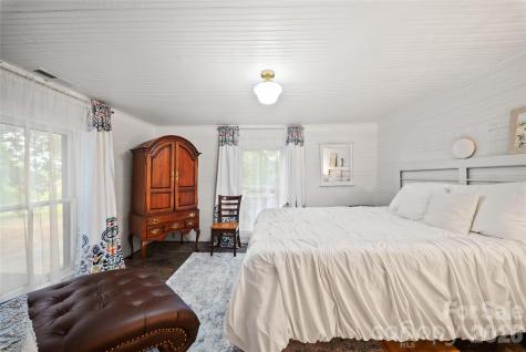 216 W 2nd Street Denton NC 27239