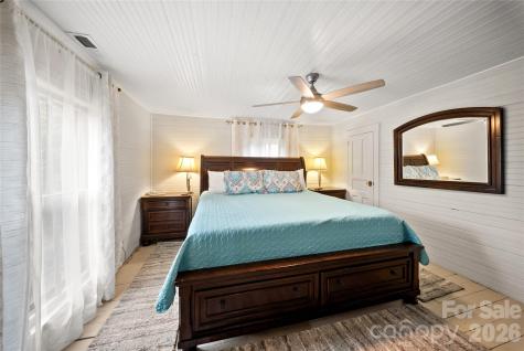 216 W 2nd Street Denton NC 27239