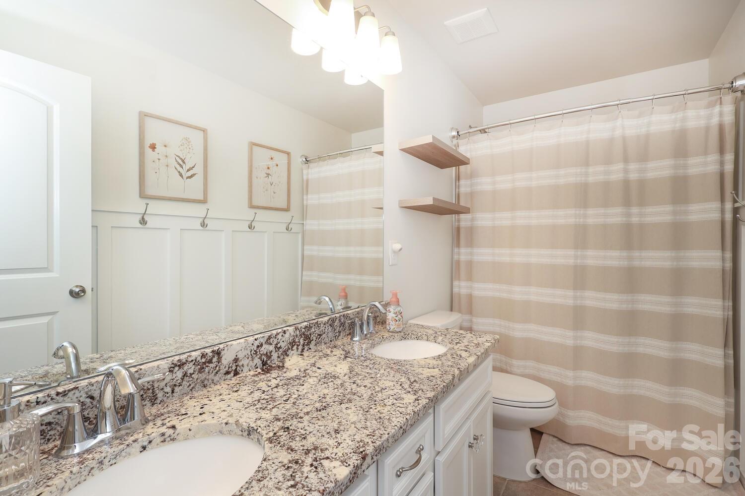 17417 Snug Harbor Drive Charlotte NC 28278